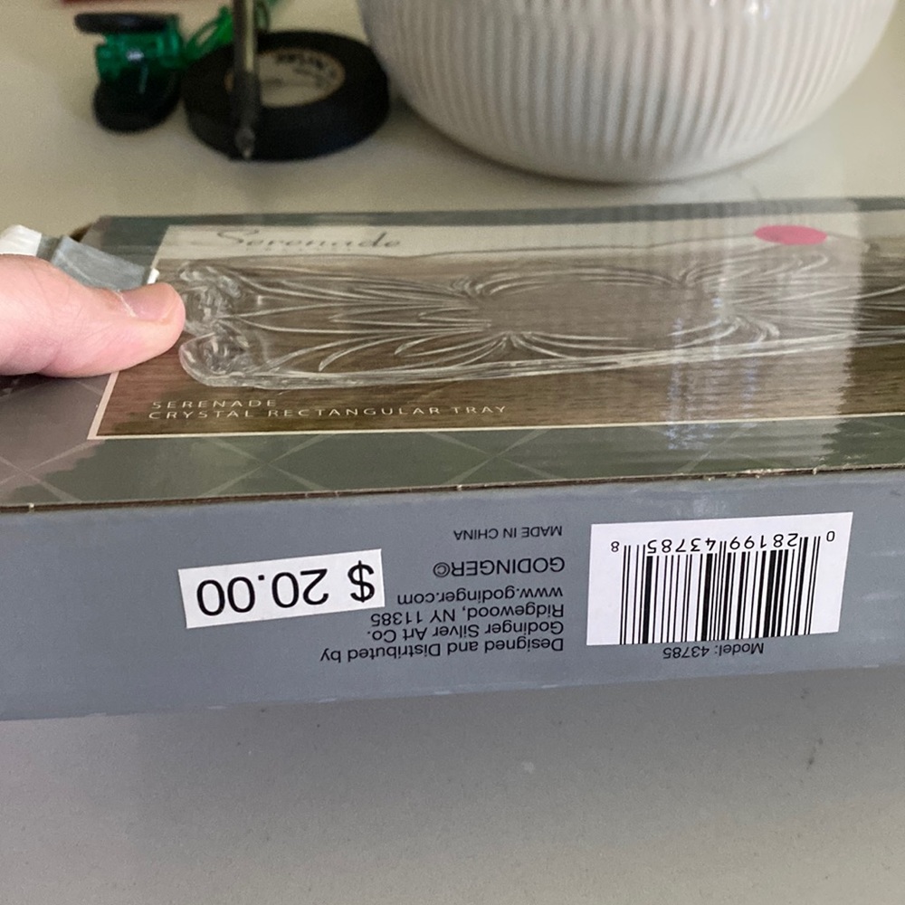 Glass tray
